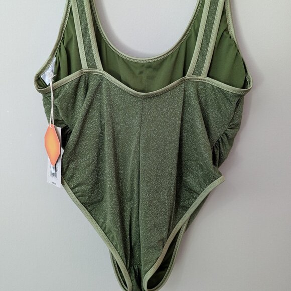 NWT Noel Green Metallic One Piece Swimsuit Bathing Suit. Size 1X - Picture 3 of 3
